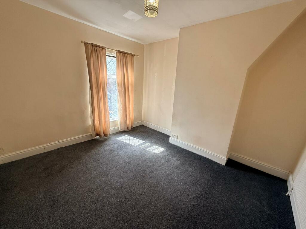97 Parkhill Avenue, Manchester, M8 4QZ